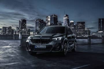 BMW、コンパクトSAV『X1』にブラックをテーマにした精悍な佇まいの限定車“エディション・シャドウ”を導入