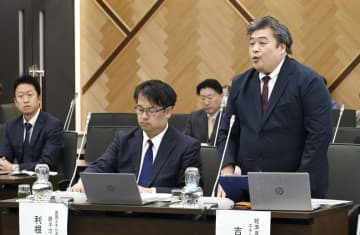 泊原発の再稼働巡り国と質疑　北海道議会委、外国人避難問う