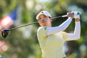 渋野日向子、無念の棄権「続けたい気持ちだったが…」　初日12Hで＋6の苦戦　原因は「ぎっくり首」