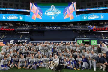 ３連覇狙うドジャース、米誌記者が３つの疑問を提示　ブルペン強化、打者の補強、若返り…「すべてを行なうことも、何も行なわないこともできる」