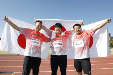 デフ、ハンマー投げは表彰台独占　競泳の茨は2位