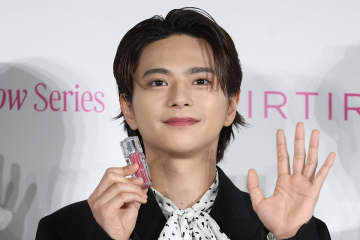 「悪質な印象操作」とファン怒り…timelesz佐藤勝利　篠塚のギャグ騒動後の「僻まれるよな」発言への批判が“的外れ”なワケ