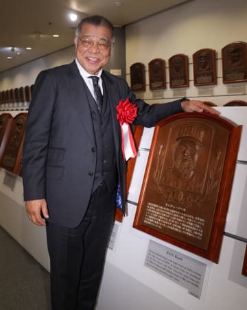 4代目ミスタータイガース・掛布雅之氏の「野球殿堂入り記念展」が高島屋大阪店で開催！