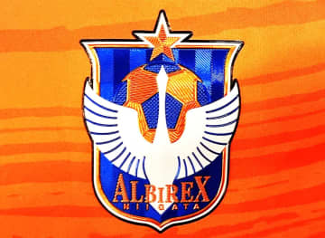 J2降格の新潟、元日本代表DF千葉和彦が今季で退団。残り2試合「アルビレックス新潟の未来が希望に満ち始める、きっかけとなるような試合にする」