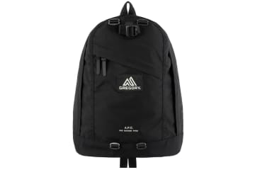 A.P.C.とグレゴリーのバッグ、デニムリベット付きシンプルバックパック＆ショルダー