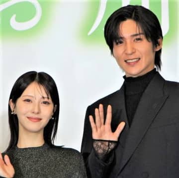 浜辺美波　監督からの“浮ついてない度ナンバーワン”にガッツポーズ　目黒蓮も思わずつっこみ