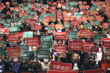 生活保護、「歴史的勝訴」落胆に　原告求めた全額補償ほど遠く