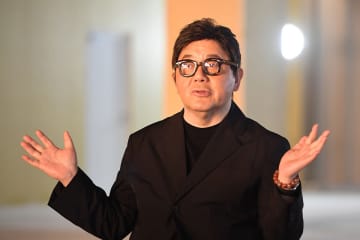 秋元康氏　来年始動の劇場型ボーイズグループについて激白「ゼロから目撃できるアイドル」