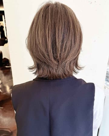 ほど良いウルフ感が◎【40・50代】のイメチェンは「プチウルフ」一択かも♡