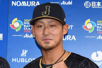 「ヤバい...渋すぎる」中田翔の雰囲気激変の“近影”にファン仰天「こんなに眼鏡似合うのか！」