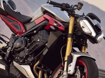 トライアンフ新型Street Triple 765 RX発表　95台限定のMoto2™ Editionも登場