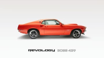 Revology Cars、伝説を新たに塗り替える1969 Boss 429を2025年ロサンゼルス・オート・ショー（2025 Los Angeles Auto Show）で世界初公開