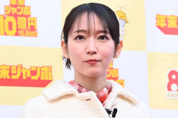 吉岡里帆、10億円あったら「自家用ジェット」で海外行き希望「飛び回っていろいろな国の年末年始に触れたい」
