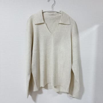 【映えトップス】ユニクロの首周りがすっきり見えるニットが華奢見えに最高！《着用レビュー》