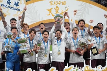 天皇杯はなぜ天皇杯なのか？(1)天皇陛下の｢戦後初のスポーツ観戦｣はサッカーだった！