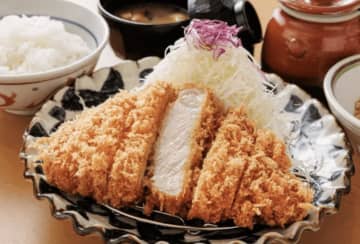 【山梨初上陸】老舗とんかつ店「よし平」が甲府湯村にオープン！熟成厚切りロース＆新潟コシヒカリ大かまどごはんがおかわり自由で食べ放題！