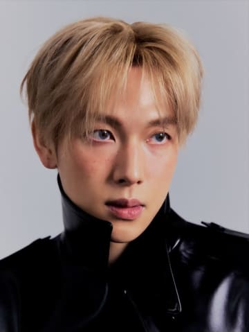 イム・シワン、金髪にイメチェン！初のソロアルバム「The Reason」予告イメージを公開