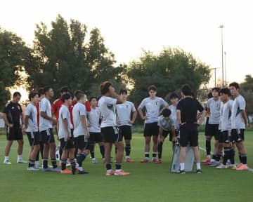 異国の地で育んだ絆は一生の宝物。メキシコがいなくなるのは寂しいけど...U-17指揮官は誓う「友情の証になると思うので、次の試合に勝つ」【現地発】