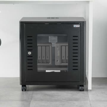 サンワサプライ、NASや録画機器などの小型機器向け収納ボックスを発売