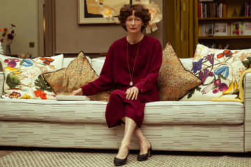 ティルダ・スウィントン　シチリアの岩塩坑で熱唱　家族への想いを吐き出す姿　「THE END」本編映像