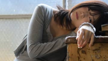 紬｜古い学舎で眠る夕まぐれ