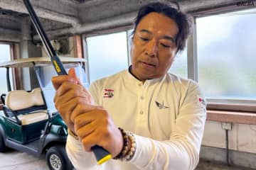 「56日間入院していた」片山晋呉が174日ぶりに復帰し、ベースボールグリップにチェンジ！