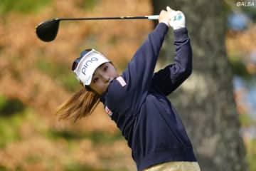 ジャンボ尾崎が愛弟子・佐久間朱莉を祝福「他の誰よりも強かった証」　門下生から初の年間女王誕生