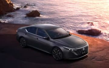 日産、最新コックピットシステム「Harmony Space 5.0」を搭載した「ティアナ」を中国で発売