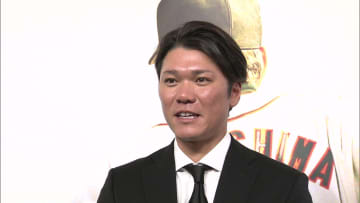 坂本勇人は長嶋茂雄さんに今後の活躍誓う「少しでも近づけるように」　印象については「後光が差してる」「輝いてる」と感嘆の声