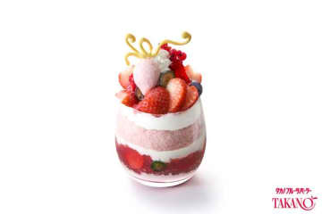 タカノフルーツパーラーから新作♡苺とベリーの冬のコレクション