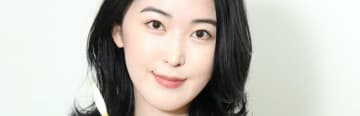俳優で書道家、元グラドル・おしの沙羅が明かす「文字の仕事」の難しさ、ドラマ『ジャンヌの裁き』では出演とともに題字も担当