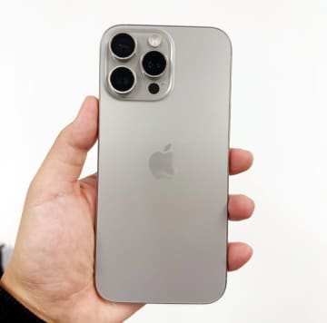 iPhone 16 Pro Maxが充電中に発火、アップルの対応に不満―中国