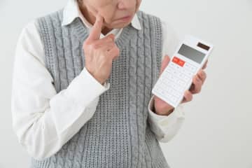 毎年届く「ねんきん定期便」が突然途絶えたのはなぜ？ 将来を案じる62歳専業主婦を襲った不安と疑問