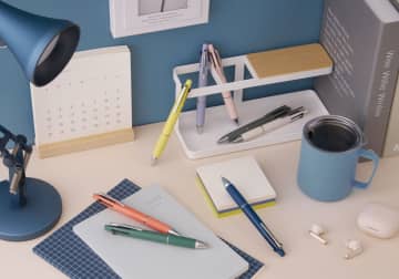 「ジェットストリーム 多機能ペン 4＆1」新軸色が12月1日発売！ より幅広いラインナップへ持ち物や服装に合わせてカラーを選択