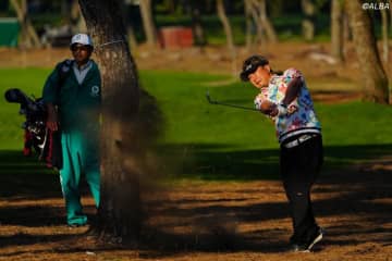 シード危機でも心は静かに　塚田よおすけは悟りの境地で首位浮上「何にも考えてない」