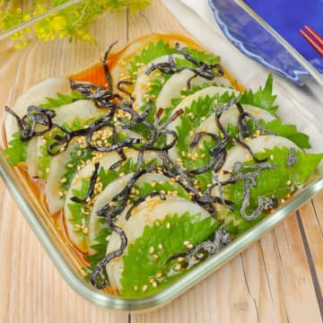 【大根を切って漬けるだけ】「忙しい日に助かる〜！」「まさかの3日連続スタメン入り」ウチで人気の簡単常備菜レシピ3選