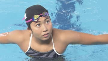 医師から「何も聞こえてませんよ」1歳半で耳の障害わかるも水泳の才能が開花 “交換ノート”でデフリンピックへ