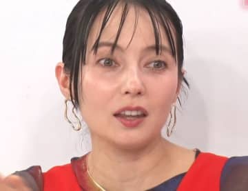 ベッキー、激推しの人気芸能人と「高校のお友達」美女キャバ嬢の交友関係に大興奮「ヤバい！ヤバすぎ！」