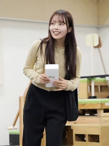 乃木坂４６・佐藤璃果　舞台「ロボコォォォン！」稽古で〝ダジャレ〟「アメリカであめ食べた」