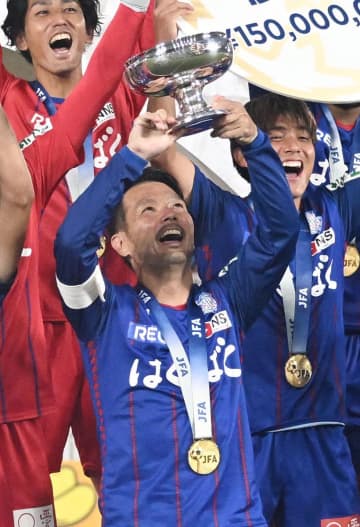 Ｊ２甲府　不倫疑惑報道のＤＦ山本英臣の処分とコメント発表「私の認識の甘さから招いた事態」