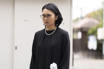 母の葬儀で妹に金の無心！？オダギリジョー史上、最強の“ダメ兄“が誕生『兄を持ち運べるサイズに』本編映像