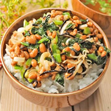 【冬の納豆はこうやって食べて】「わずか3分で激変」「ご飯一升炊く覚悟で作るわ」毎朝食べたい納豆の簡単アレンジレシピ