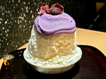 日本料理の名店が手がける甘味処『廚 くろぎ』で限定かき氷と蕨もちを堪能〜黒猫スイーツ散歩 上野編7〜