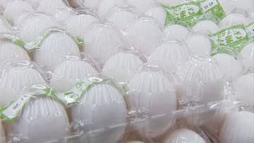 トマトショックにエッグショック…物価高騰が食卓を直撃　クリスマスケーキにおせち料理など　経営者の苦悩と創意工夫