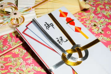 結婚式で「まだご祝儀もらってないんだけど」と言われて絶縁　幹事と司会したのにお礼なしで…【衝撃エピソード再配信】