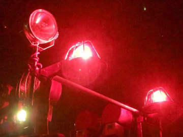 木造住宅が全焼…焼け跡から1人の遺体　病院へ搬送の男性も死亡　世帯主の男性と母親の2人暮らし　母親と連絡取れず　午後6時過ぎに出火