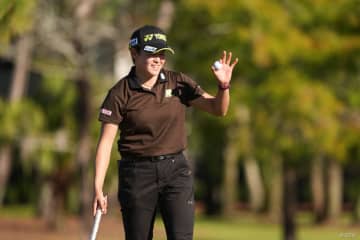 “家訓”を守った3パットなら割り切れる 岩井明愛が44→18位浮上「満足です」