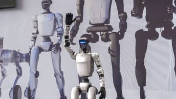 2025年十大科学啓発キーワード発表、大規模言語モデルや人型ロボットなど―中国