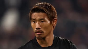 苦しむ30歳日本代表MF、1月移籍説が浮上も海外監督が否定か…「冬移籍市場はあてにならない」