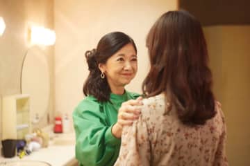 ＜試写室＞『介護スナックベルサイユ』みどり（笛木優子）の壮絶なワケアリ…オチの件忘れるくらいの濃厚エピの連続攻撃からの衝撃のラスト